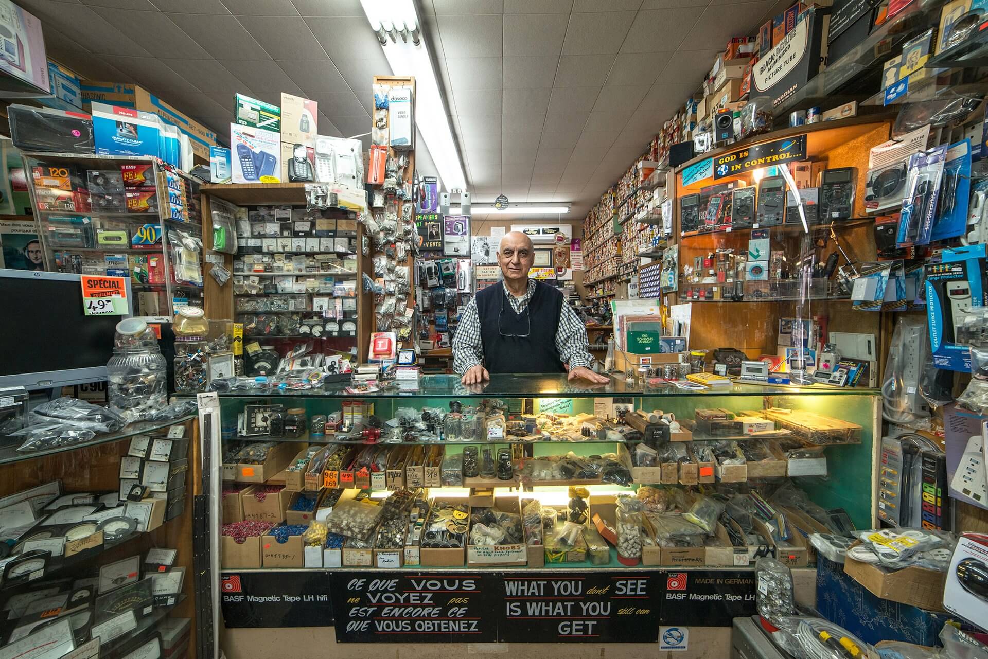 JOSEPH HOVSEPIAN, MONTRÉAL