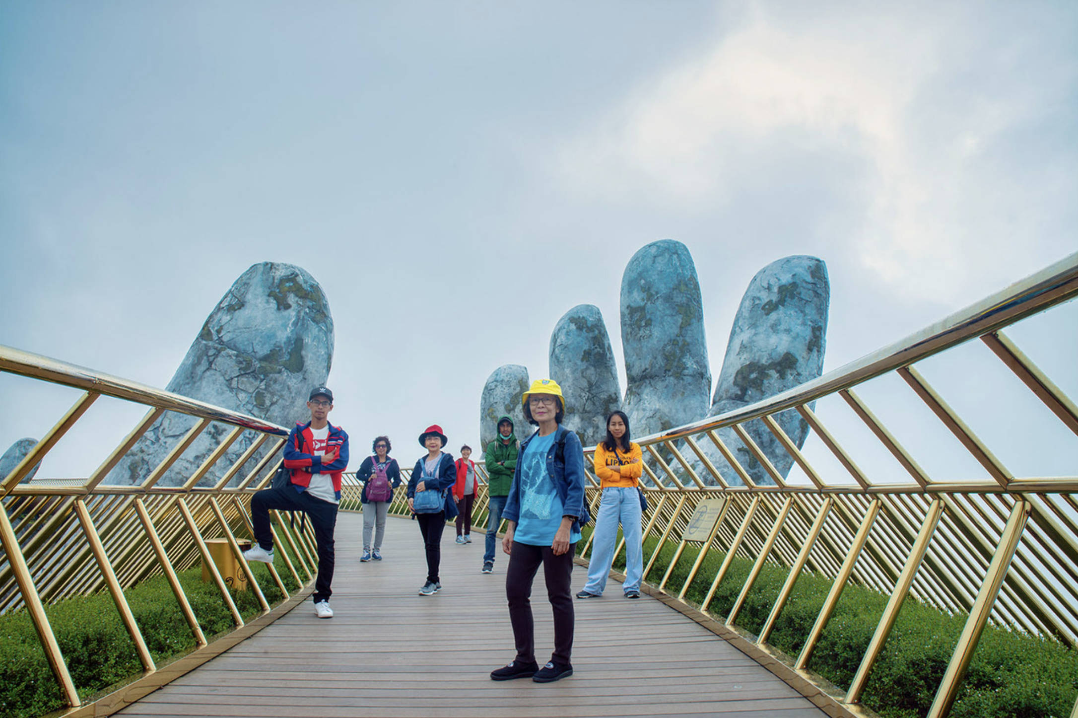 Golden Bridge, Da Nang